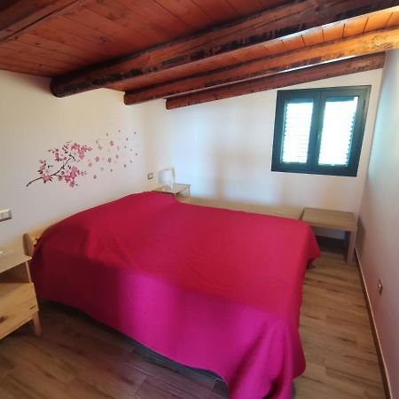 Villa Sole - Finaiti - Appartamento Per Turisti Флоридия Екстериор снимка